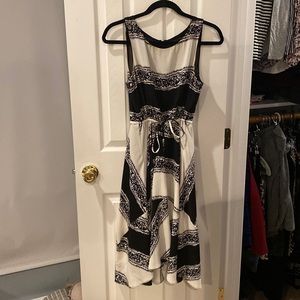 Sleeveless dress